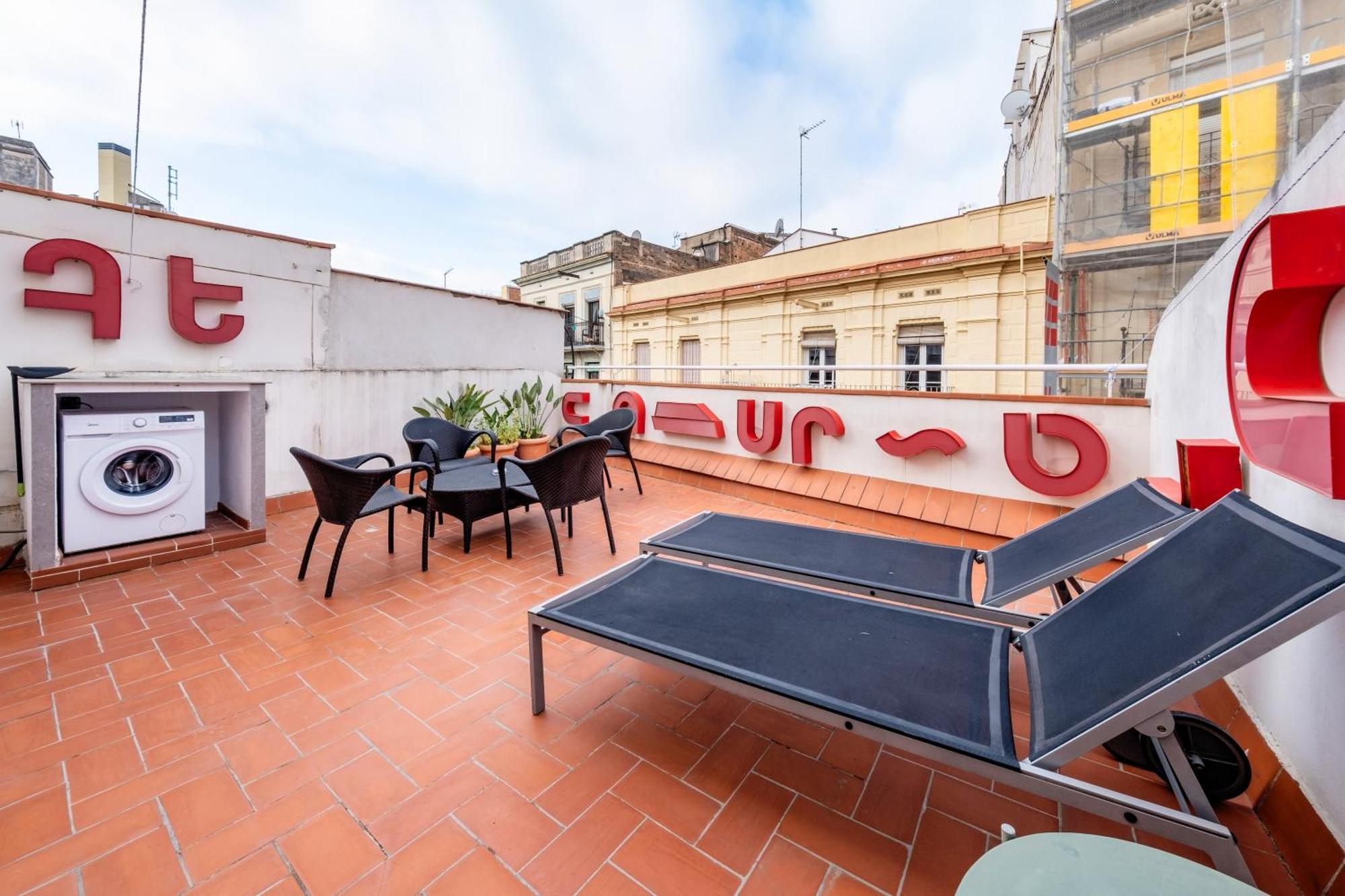 Ainb Sants Apartment