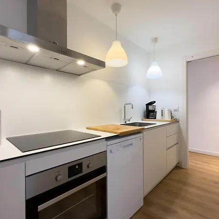 Ainb Barcelona Sants Apartments Room photo