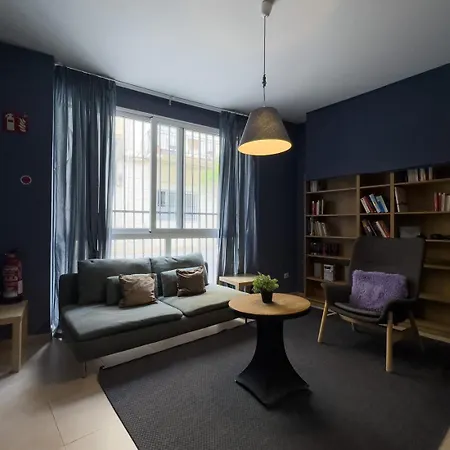 Ainb Barcelona Sants Apartments Room photo