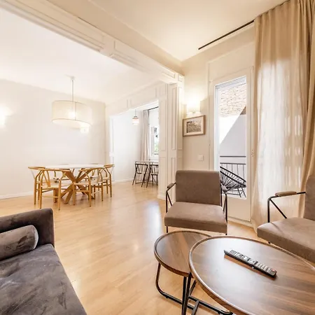 Ainb Barcelona Sants Apartments Exterior photo