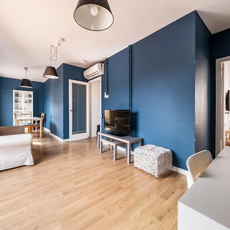 Ainb Barcelona Sants Apartments Room photo